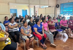 Equipe municipal realiza ação informativa na Reserva Indígena do Ligeiro