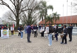 Banda Marcial de Charrua participa da 2ª Integração de Bandas Marciais em Erval Grande