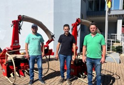 Duas novas ensiladeiras chegam para fortalecer o setor agrícola de Charrua