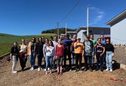 Município inaugura cinco casas no Loteamento Social Vista do Sol